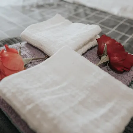 Le Nid D'Amour #Chaussonsmouton * Toulon