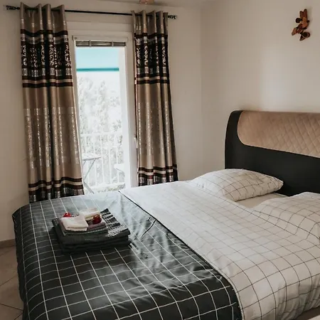 Apartment Le Nid D'Amour #Chaussonsmouton